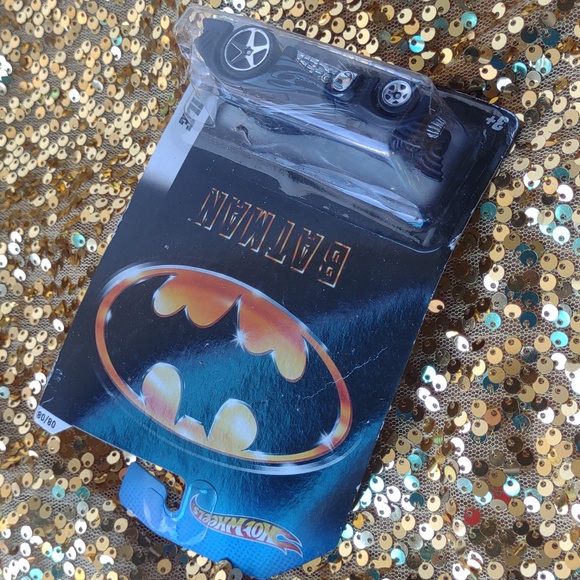 New Hot Wheels Batman Batmobile New Old stock - Picture 7 of 7
